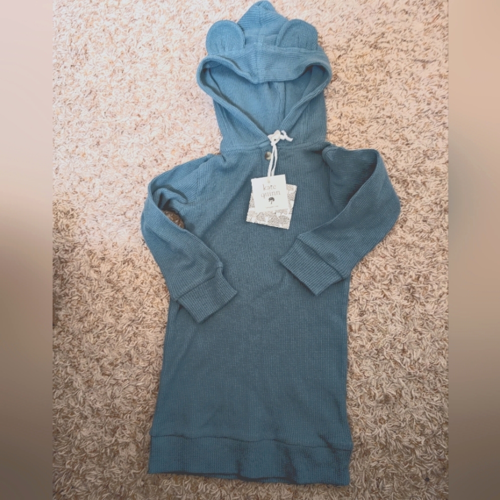 Box#21 ♨️ 5 For $35 ♨️ Kate Quinn Kids Hoodie